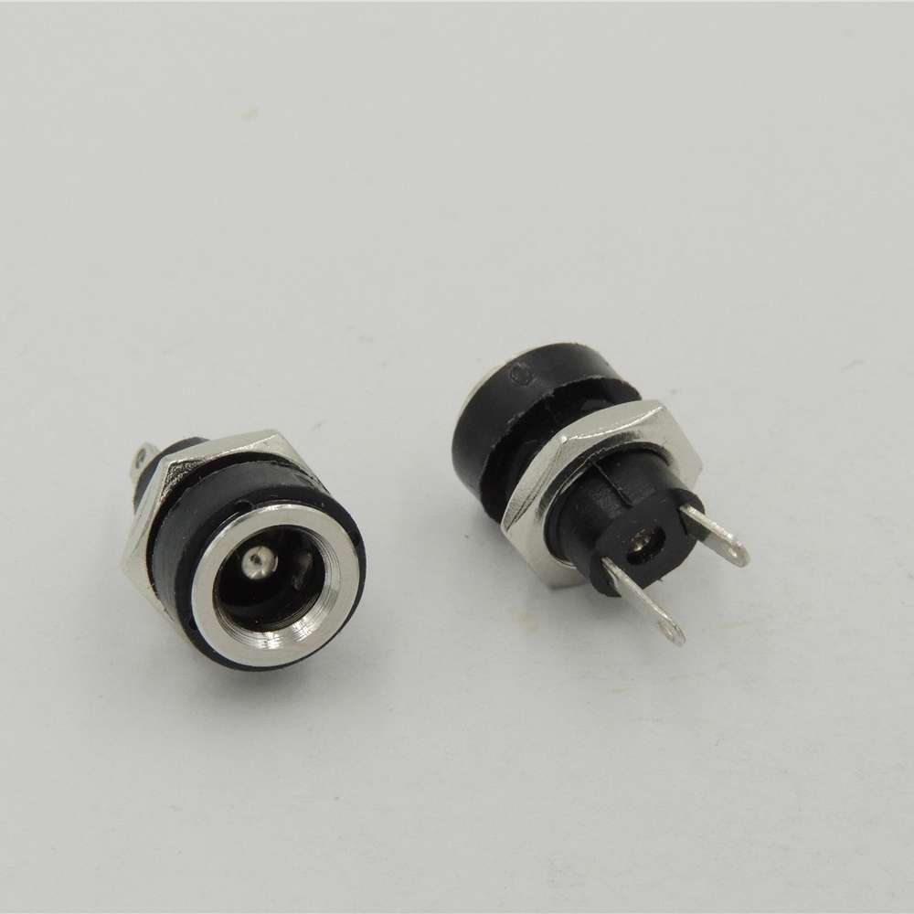 dc plug 5.5mm x 2.5mm