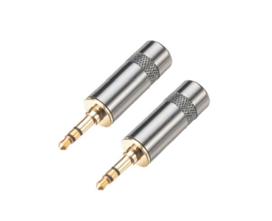 3.5mm stereo male plug