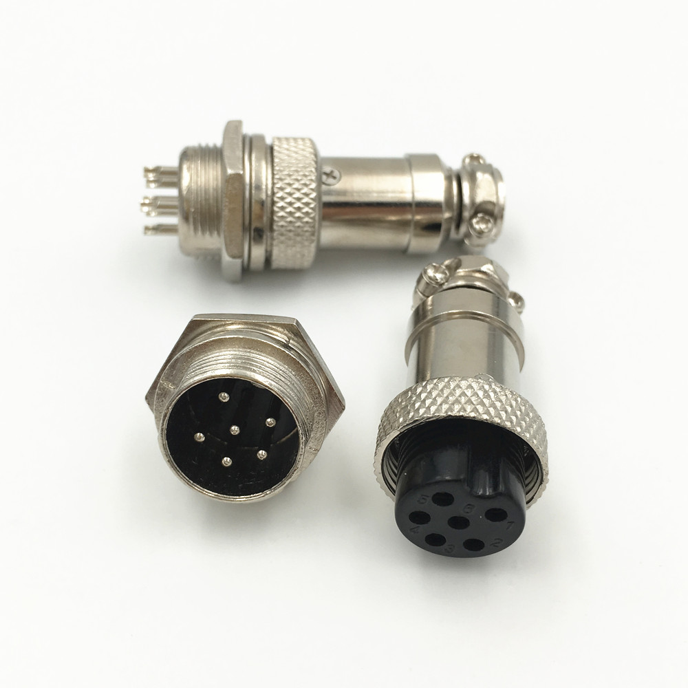 Xlr connector