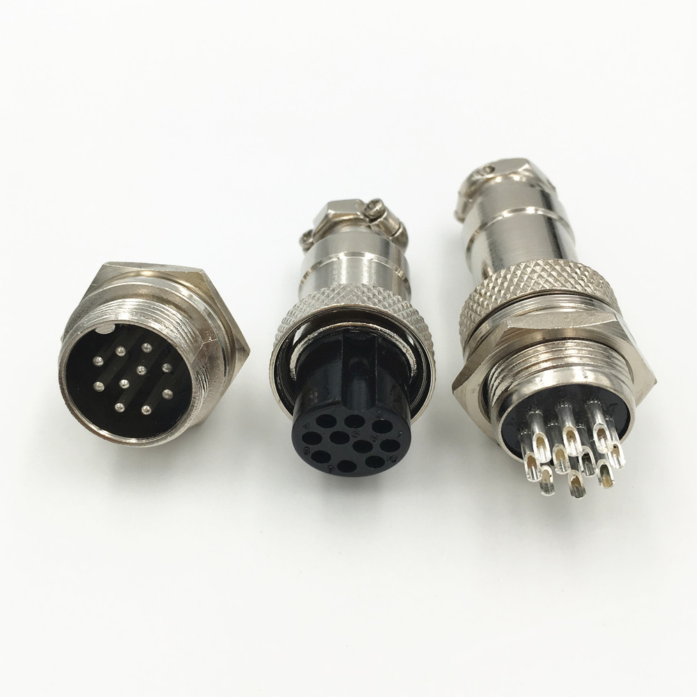 Xlr connector